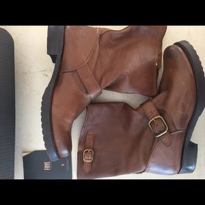 Frye boots veronica short